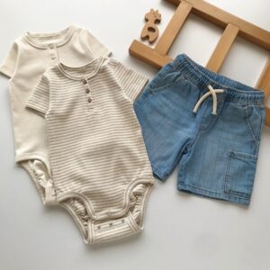 بادی آستین کوتاه اورجینال h&m و شلوارک zara-کد 10854